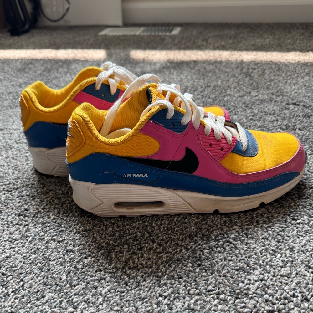 Nike Air Max 90 GS “Colorful Pop” | Size 6.5Y (Women’s 8)